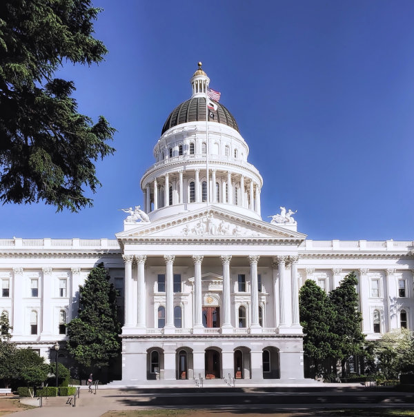 Mobile Notary Sacramento Call Valentina at 9165895394