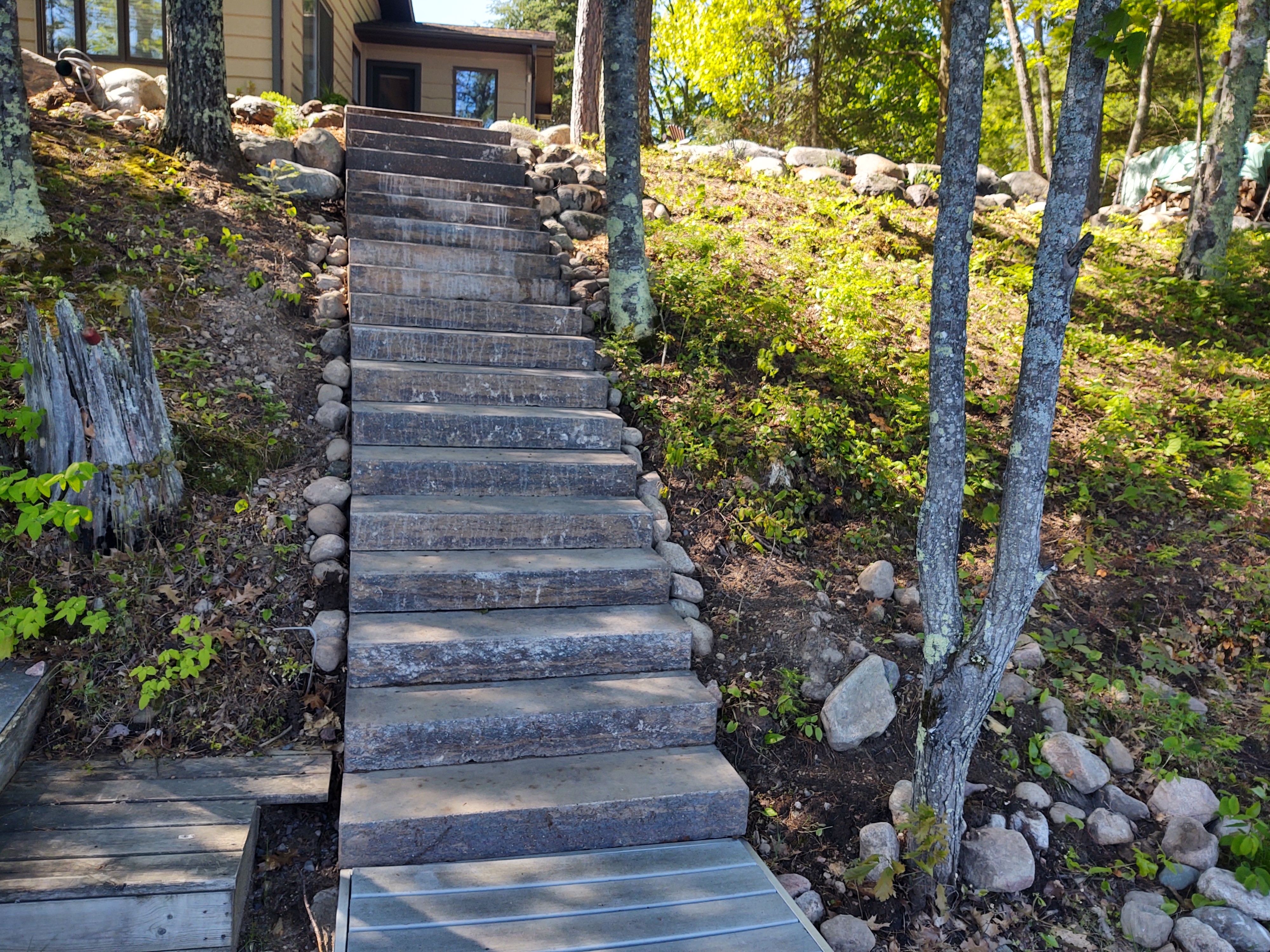 Peninsula harbor blue outcroppings